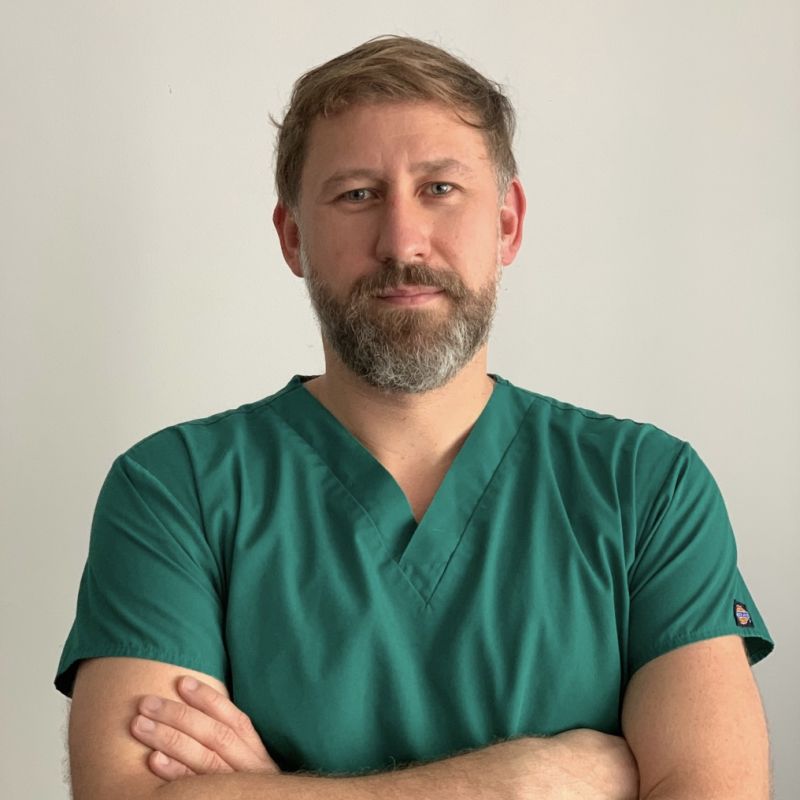 Royal Dental Stúdió Fogászat - Dr. Lestyán János